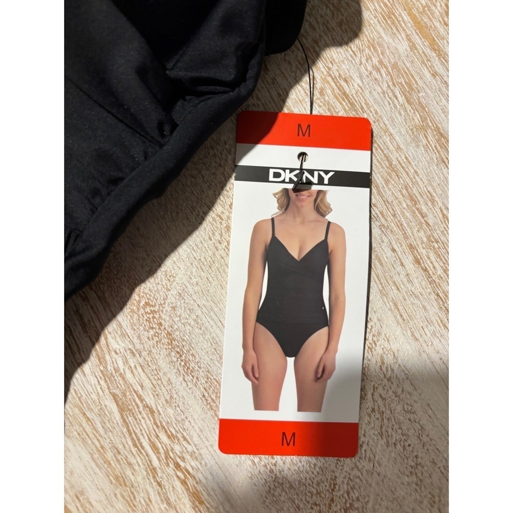 NWT Medium DKNY One Piece Swimsuit Womens Black Ruched Wrap Front V-Neck - Picture 4 of 5